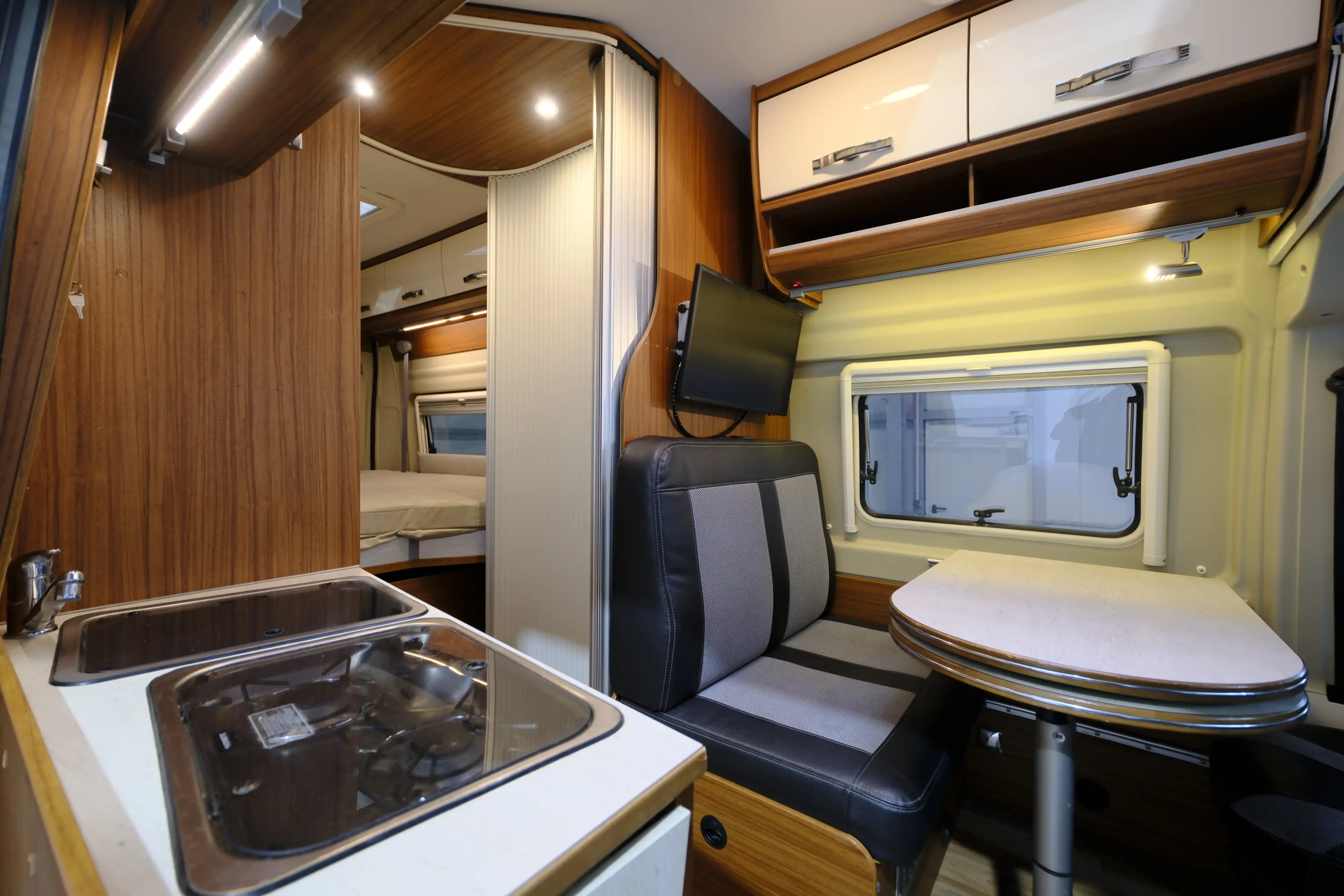 GLOBECAR Campscout Revolution